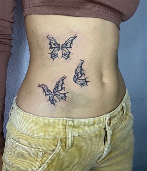 abdomen tatuajes de mujer